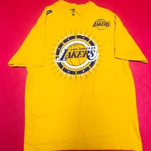 NBA UNK LA Lakers T Shirt Size XL